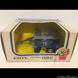 Ertl 1969 - New Holland - OUI