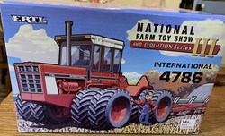 Ertl 16272A - IH 4786 NTFS 2015 - NON