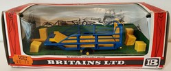 Britains 09557 - 1/32 - Traineau à bottes rectangulaires - Ok