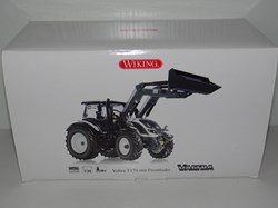 09/2024 - Wiking 7815 - Tracteur Valtra T174 + fourche - X