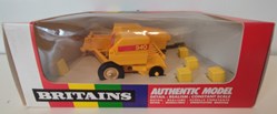 Britains 09556B - 1/32 - New Holland 940 - Ok
