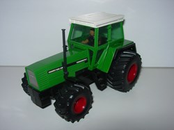 Britains 09443 - Tracteur Fendt Favorit 615 LSA