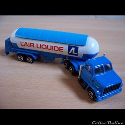MAJORETTE - GMC