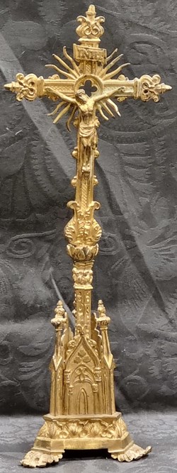 28_Christ en croix