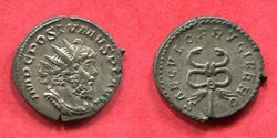 POSTUME - SAECVLO FRVGIFERO . - RIC 86
