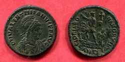 VALENTINIEN II - GLORIA RO-MANORVM - RIC.40 b