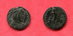 VALENTINIEN I - GLORIA RO-MANORVM - RIC.5 a