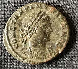 CONSTANTIN II 892 Centenionalis ou nummus