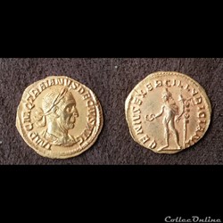 Trajan Dèce - Aureus - GENIVS EXERC ILLYRICIANI