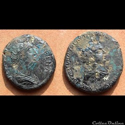 Faustine mère et Galerius - bronze provincial