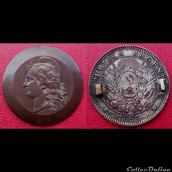 Dos Centavos d'Argentine transformée en broche et argentée