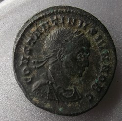 CONSTANTIN II RIC 172 TICINUM