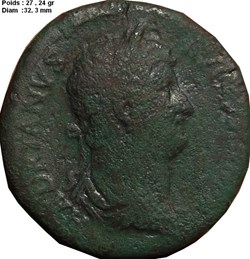 HADRIANVS - AVG COS III P P / ADVENTVI AVG BITHYNIAE SC Bithynia mit Mauerkrone steht mit Hadrian v