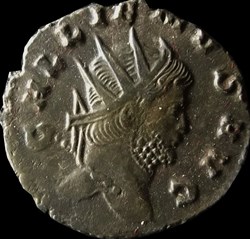 Gallien (Publius Licinius Egnatius Gallienus) Épouse : Salonine RIC 249