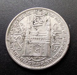 Hyderabad 1362 AH 2 anni