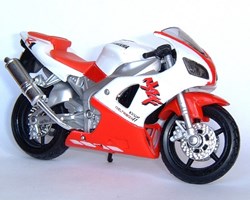1998 - YZF 1000 R1