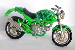 1995 - Monstro 900 - Hulk