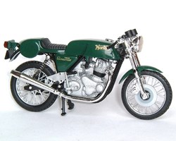 1970 - Commando 750 Café Racer