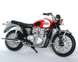 2004 - Bonneville 865 T100