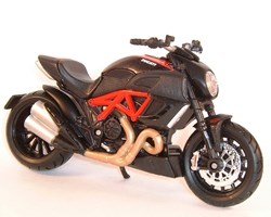 2011 - Diavel 1198 Carbon
