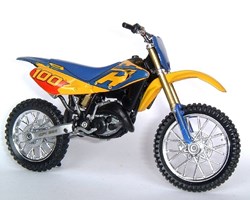 2004 - CR 125