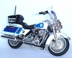 1998 - FLHR 1340 Road King : Police de Boston