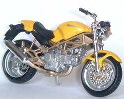 1995 - Monstro 900