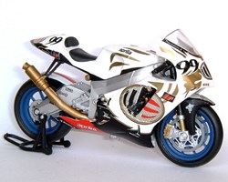 2004 - RSV3 1000 - Jeremy McWilliams