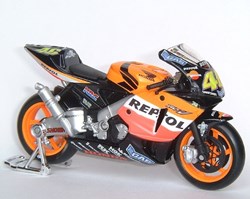 2003 - RC 211 V - Valentino Rossi