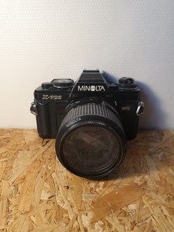 Minolta X700
