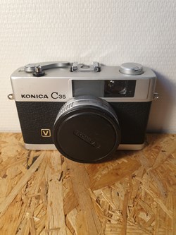 Konica C35 V