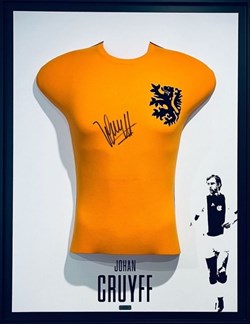 LOT 03 Johan Cruyff - Prix de départ: 2800 euros