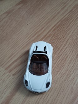 Petite voiture