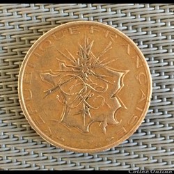 10 francs 1976 (type B tranche lisible 10 francs en haut)