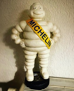 Statue Bibendum Michelin
