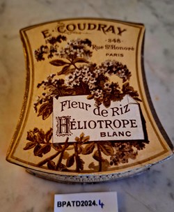 BPATD2024.4 Fleur de riz Héliotrope blanc E. Coudray