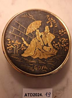 ATD2024.19 Poudrier Goya à la chinoiserie