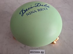 BPATD2024.10 Boite à talc Deci-Delà Nina Ricci