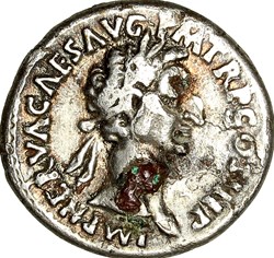 Denier hybride de Nerva (imitation), Instruments pontificaux, 97, atelier irrégulier
