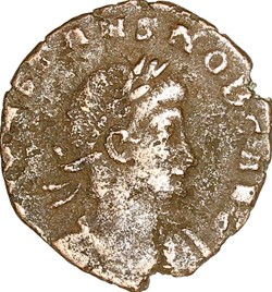 Centenionalis de Constans césar, Gloria Exercitus 1 enseigne, 336-337, Rome