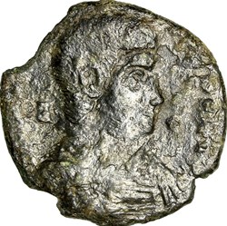 Maiorina de Magnence, Magnence, mai - 3 juin 350, Rome