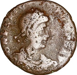 Nummus de Flavius Victor, Spes Romanorum, été 387 - 28 août 388, Aquilée