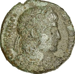 Centenionalis de Constantin Ier, Gloria Exercitus 2 enseignes, 330-331, Rome
