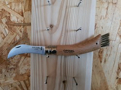 * Opinel N°08 Champignon, l'outil préféré des ramasseurs