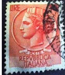 Poste Repvbblica Italiana - Vermelho - 10 Lire (Itália)