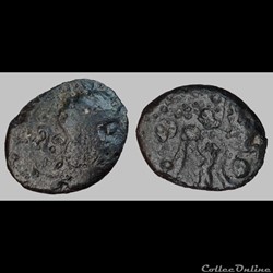 Ambiens - Bronze au cheval et à la tête aux cheveux calamistrés