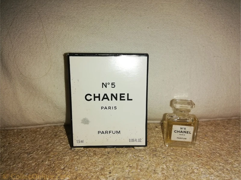 CHANEL N°5 - Perfumes and Beauty - Fragrances