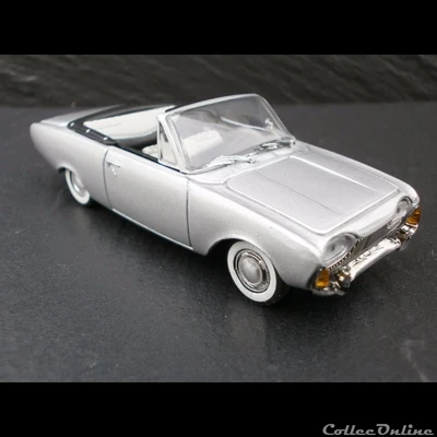 FORD TAUNUS 17 M 1960 Gris SOLIDO 4580 1:43 de reference 4580