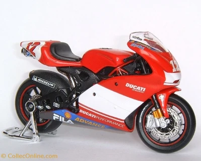 Amazon.co.jp: ミニチャンプス 1/12 Ducati Desmosedici Troy