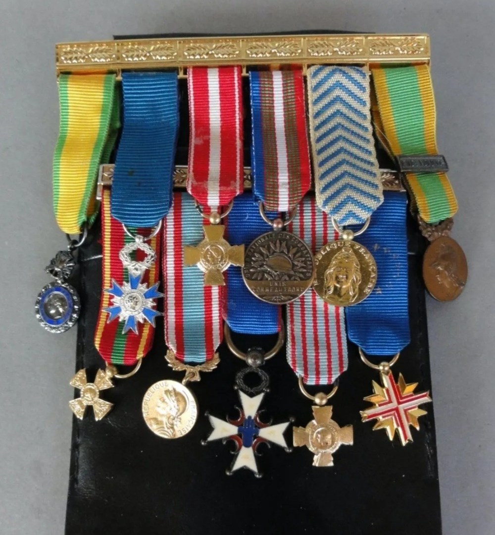 france portee de medailles miniatures 14
